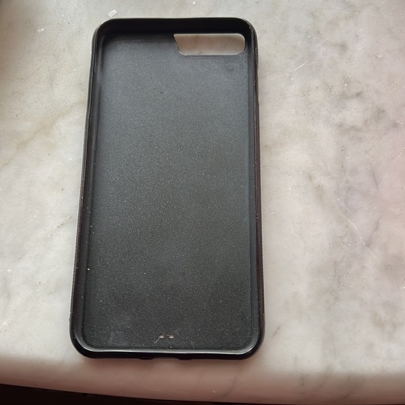 Only used once had to get a new phone. Bought for St. Patty’s Day. - Picture 2 of 2